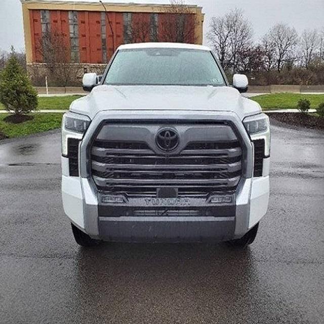 GULF-2022-TOYOTA-TUNDRA