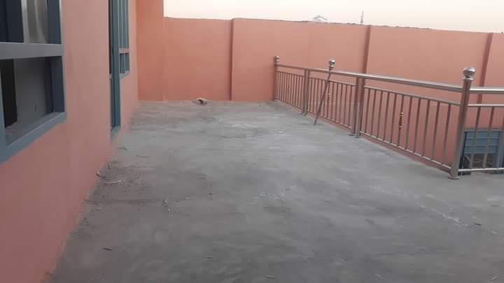 دوه-کورونه-بغل-پر-بغل--هر-کور-6-خوني-لري--هر-کور-په-300m--کي