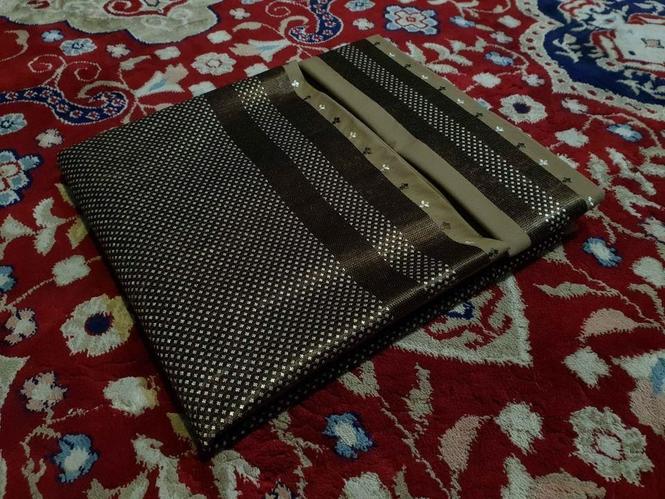 ښایسته چوکاټی غاړه راغلی ده نوی نخشه اواصلی 5متره ټوکر